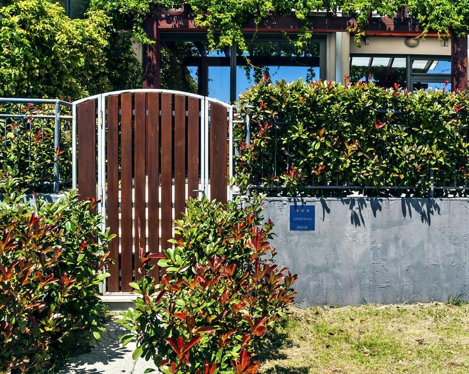 Apartment Lejo Omiš Екстериор снимка